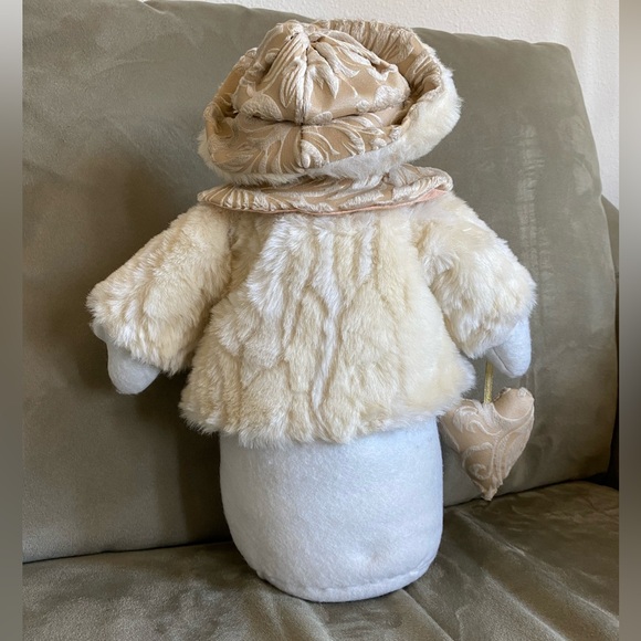 PERFECT CONDITION the elegant Snow couple, dressed for the holidays! ☃️ - Picture 3 of 10